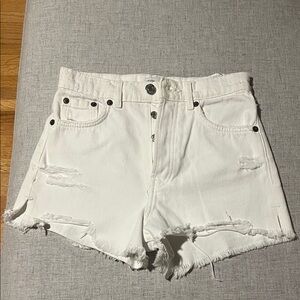 Zara White Frayed Hem Jean Shorts